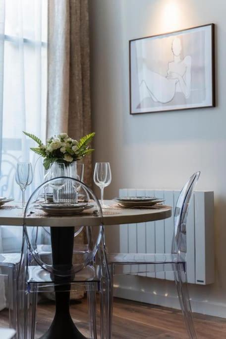 L'Elegant - Cosy, Design Et Charme En Hypercentre Lägenhet Dijon Exteriör bild