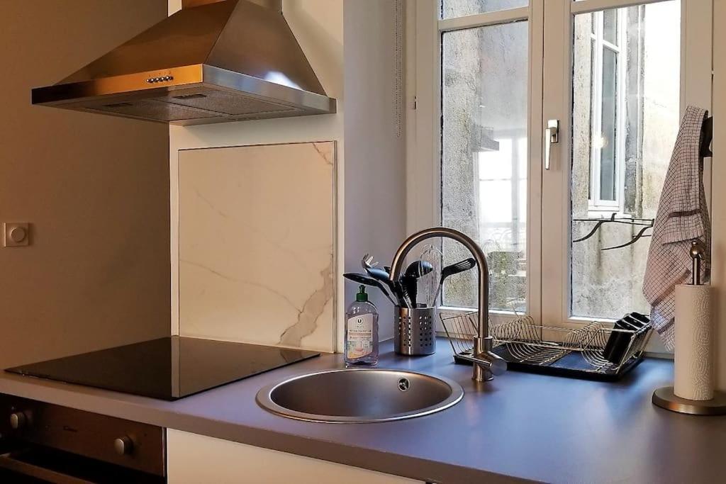 L'Elegant - Cosy, Design Et Charme En Hypercentre Lägenhet Dijon Exteriör bild